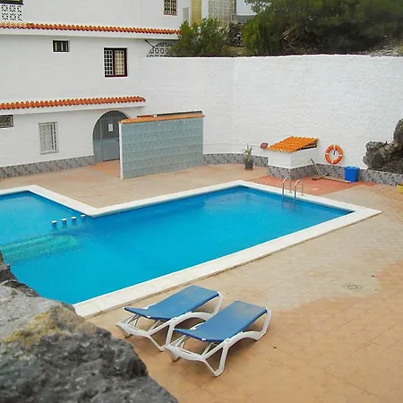 شقة With 2 Bedrooms In Arona, With Wonderful Mountain View, Pool أرونا
